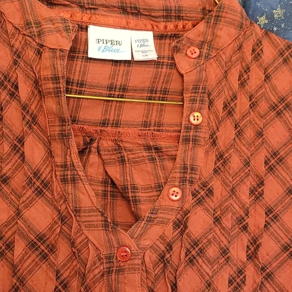 🍂3/$10 Piper&Blue Orange+Black Plaid Button-down Top w/ Tab Sleeves & Tie-Waist - Picture 3 of 13
